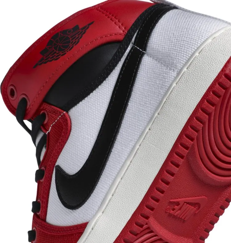 Air Jordan 1 KO Chicago 2021 Sneakers, Red