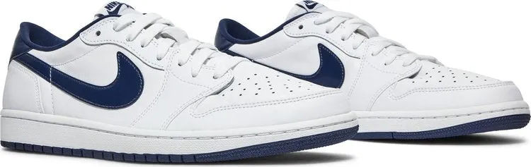 Air Jordan 1 Low Retro OG Midnight Navy, white