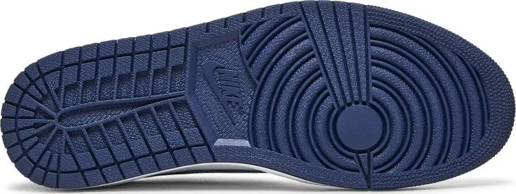 Air Jordan 1 Low Retro OG Midnight Navy, white