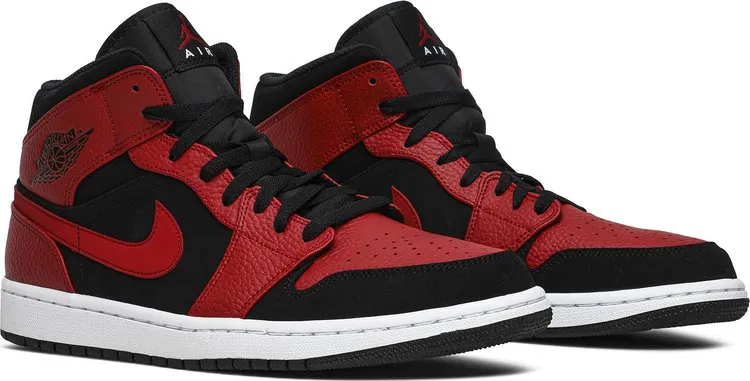 Air Jordan 1 Mid Bred, red