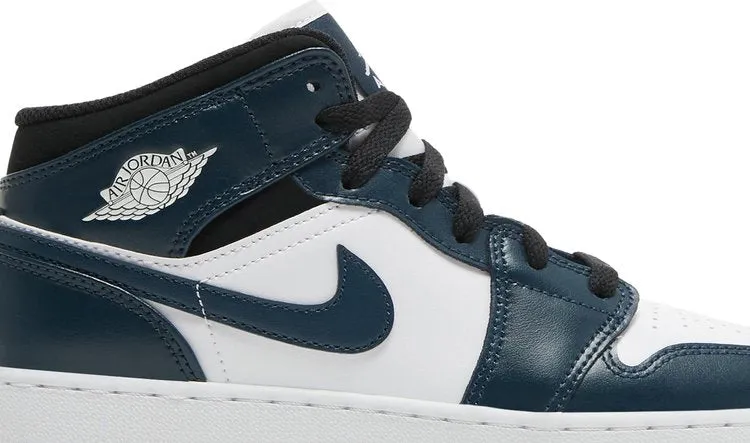 Air Jordan 1 Mid GS Armory Navy, blue