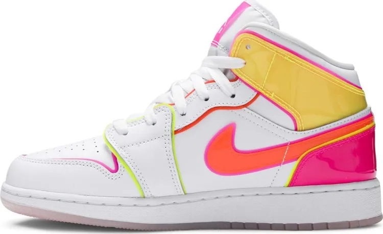 Air Jordan 1 Mid SE GS Edge Glow sneakers, white