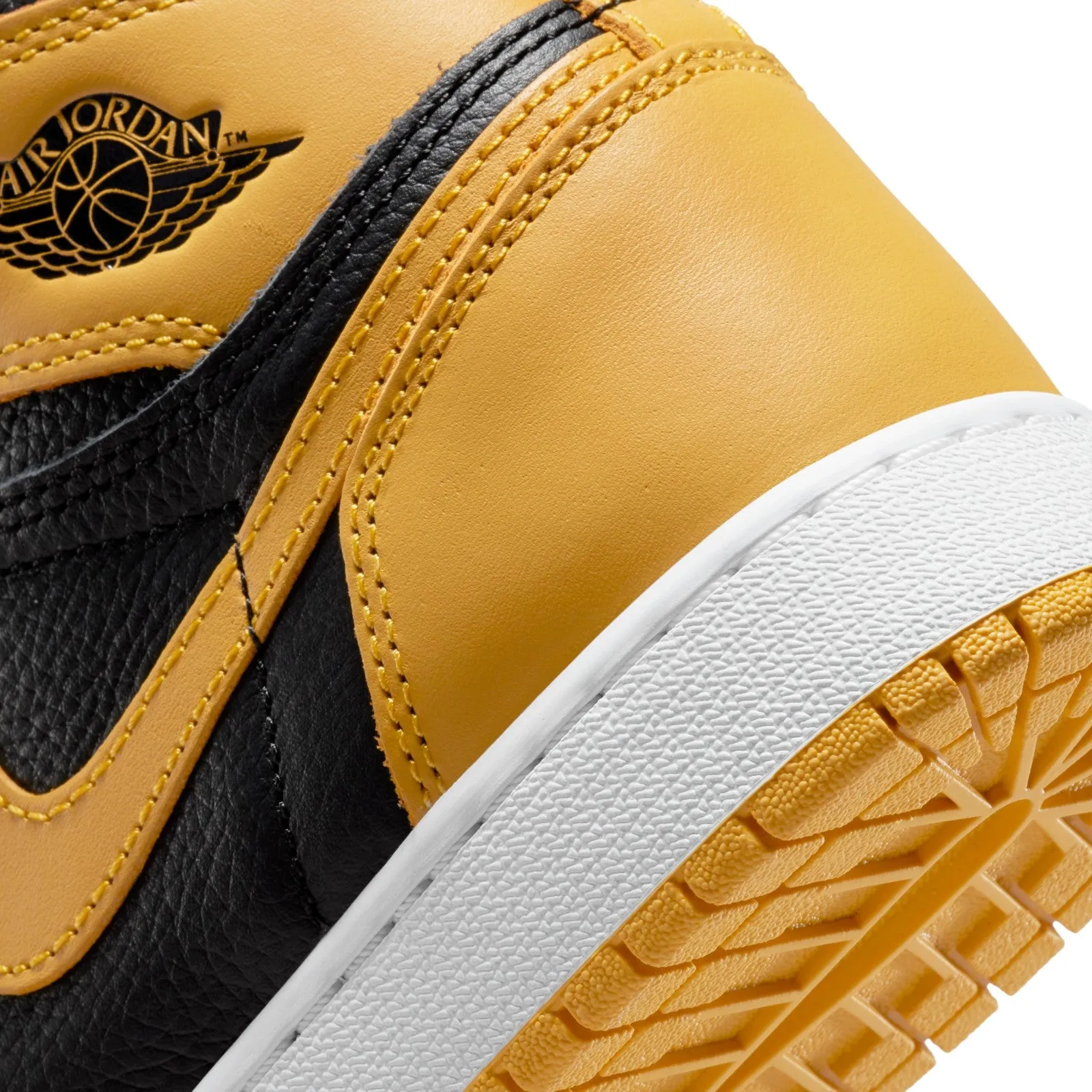 Air Jordan 1 Retro High OG 'Pollen' GS 575441-701