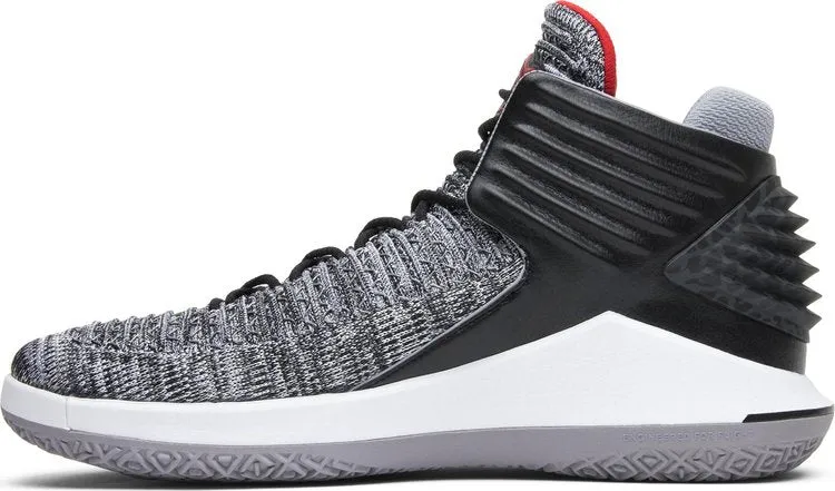 Air Jordan 32 MVP sneakers, black