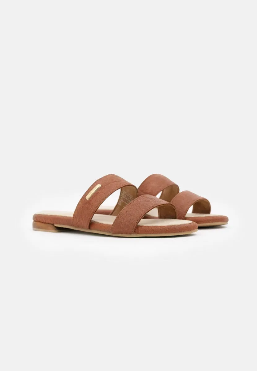 Capri  - Sandals - Canela