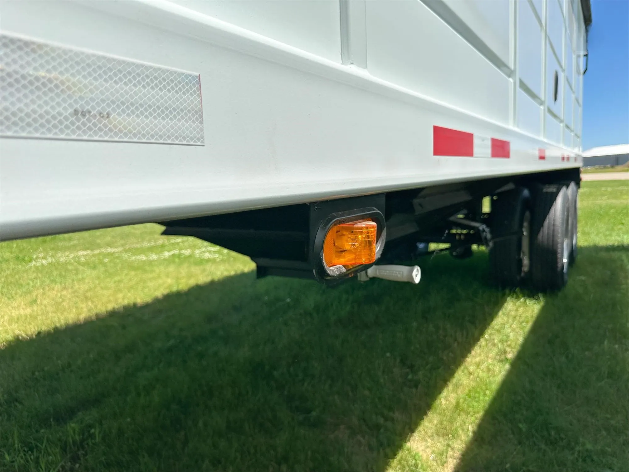 Demco Steel Hopper Bottom Trailers | Length 42' ft | Weight 11,200 Lbs | King Pin Setting 15" | For Tractors