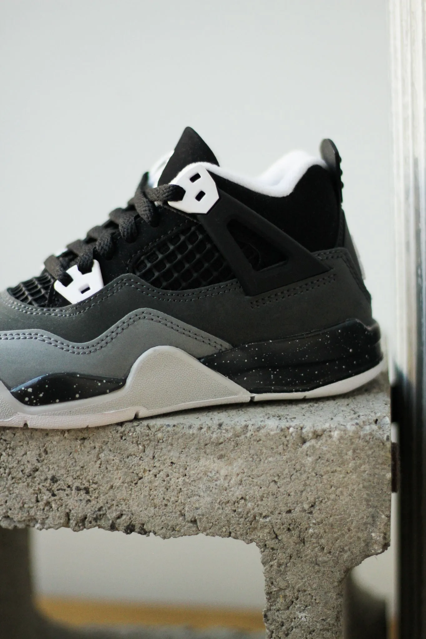 JORDAN 4 RETRO (PS) "BLACK/ANTHRACITE"