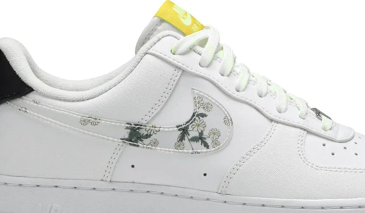 Nike Air Force 1 '07 LV8 'Daisy Pack' White