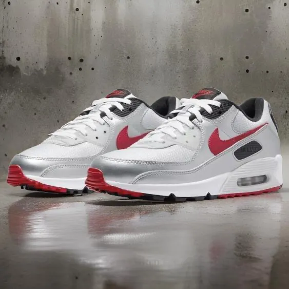 NIKE AIR MAX 90 ~Silver Bullet~ Photon Dust / University Red ~Men's 12~