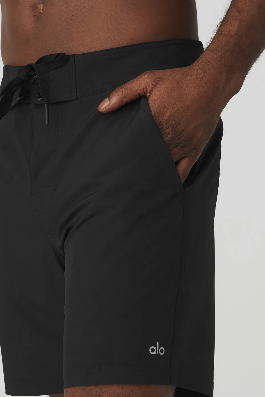 Plow Board Short - Black