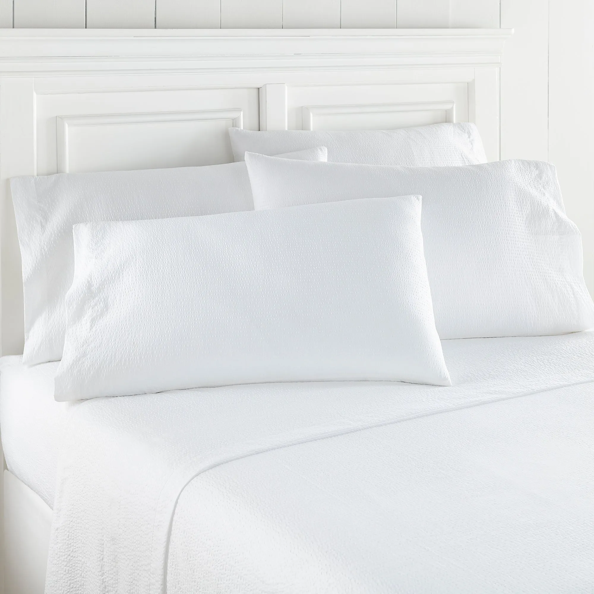 Seersucker Sheet Set with extra pillowcases