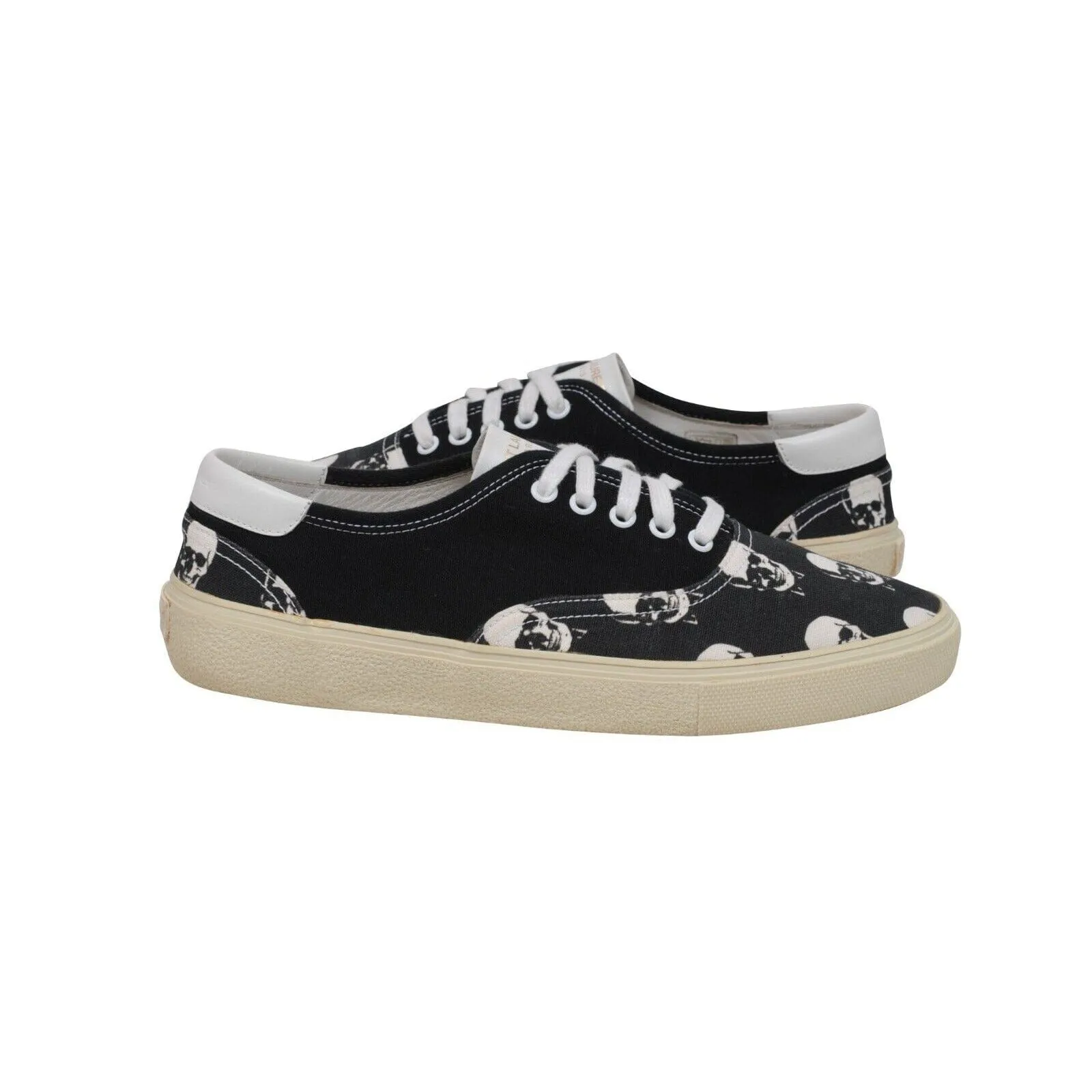 Skull Head Skate Low Top Sneakers