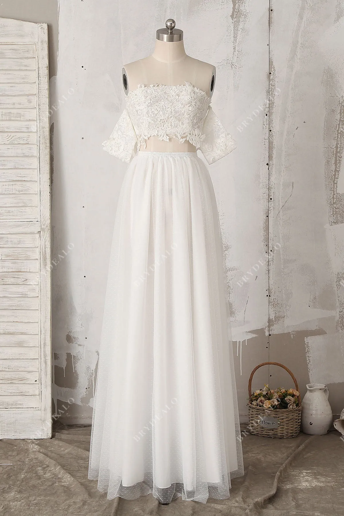 Two-piece Off-shoulder Lace Tulle A-line Summer Beach Wedding Dress