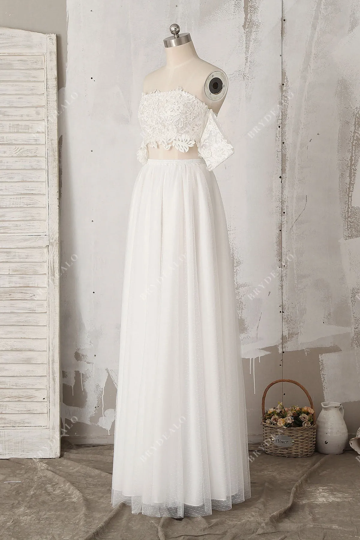 Two-piece Off-shoulder Lace Tulle A-line Summer Beach Wedding Dress