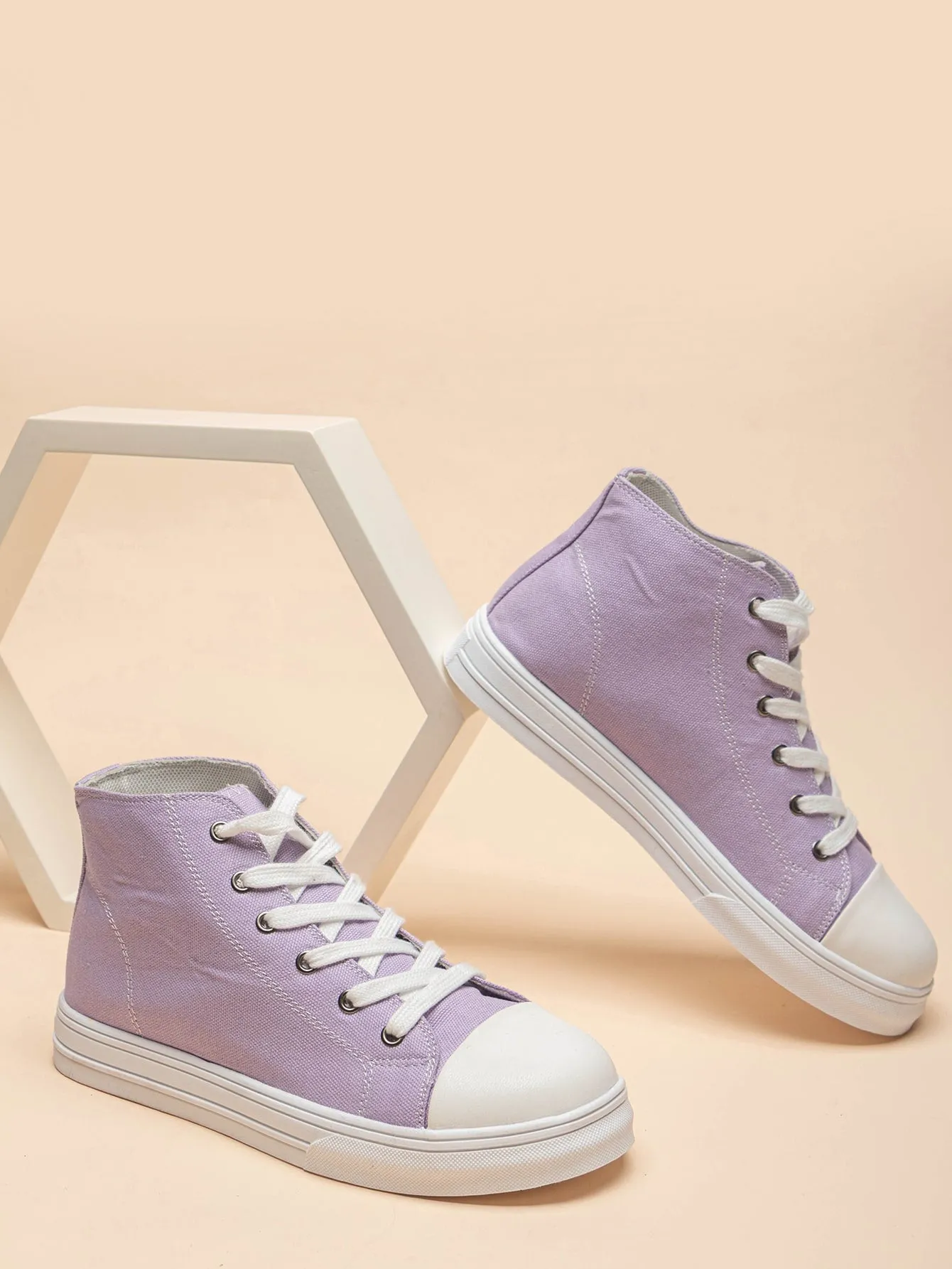 Two Tone Lace-up Front High Top Skate Shoes