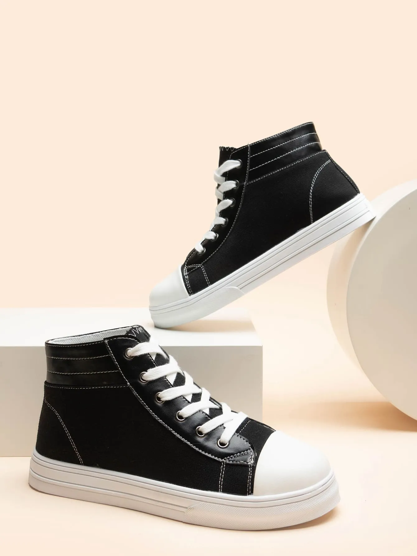 Two Tone Lace-up Front High Top Skate Shoes