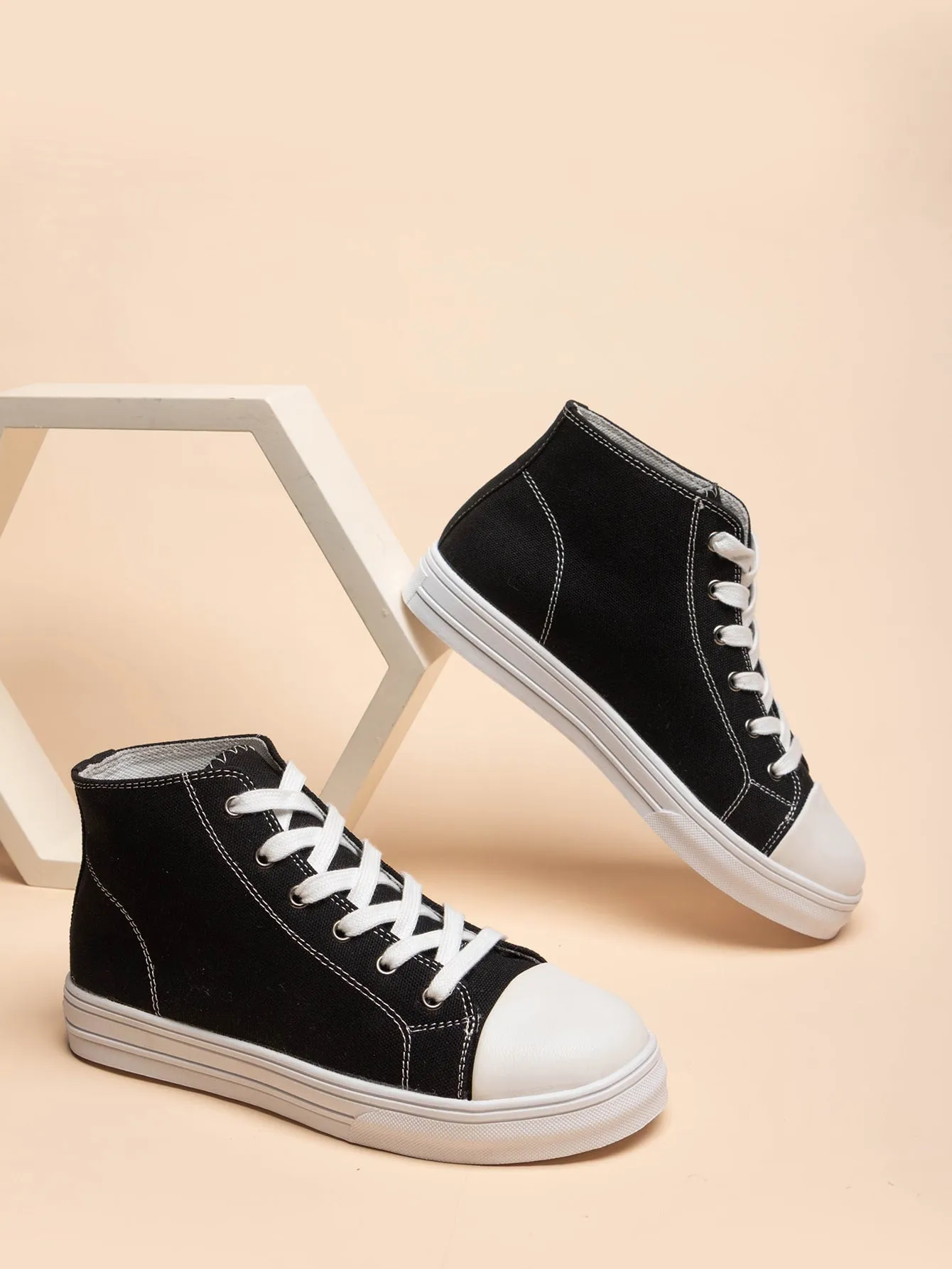 Two Tone Lace-up Front High Top Skate Shoes