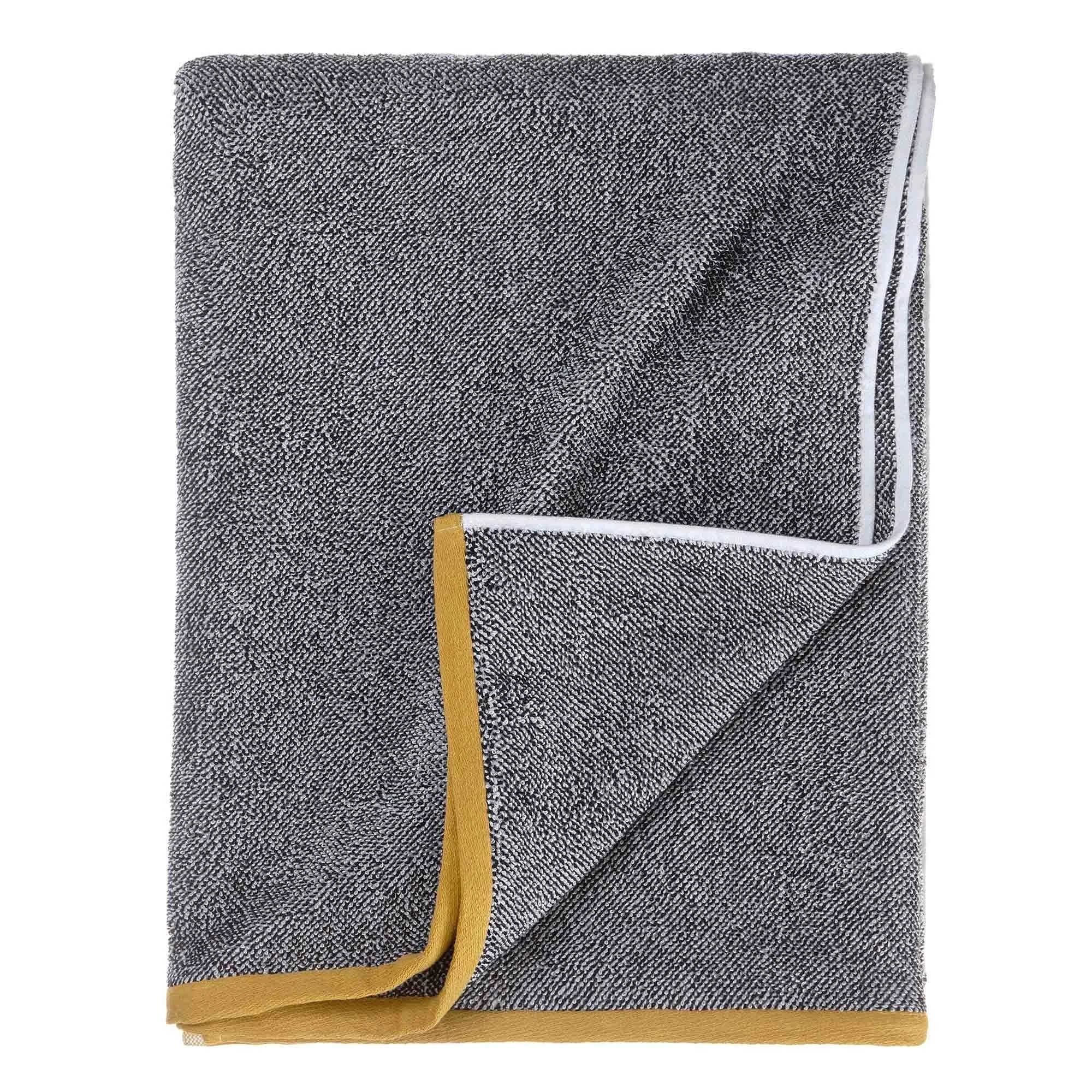 Ventosa Towel Collection [Black/White]